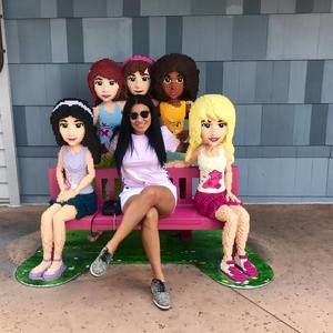 Meet your Posher, Jackeline